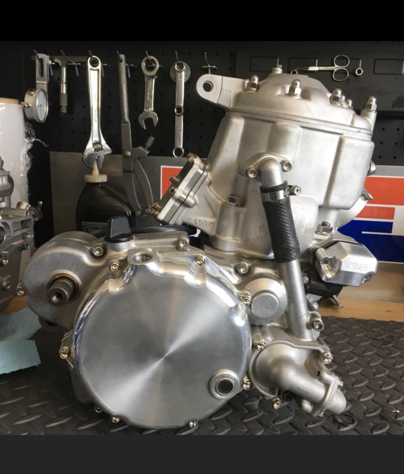 KX500 Engine Rebuild Bolt Kit for Kawasaki KX 500 Specbolt Nickel Wurks Ti Look