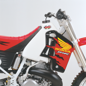 IMS PRODUCTS INC. Large-Capacity Gas Tank - White - Honda - 3.6 Gallon 112216-W1