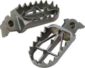 Wide Footpegs Black Chrome