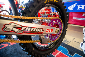 RENTHAL Rear Sprocket - Aluminum - 49 Tooth - Purple - Kawasaki/Suzuki 112U-520-49GEPE