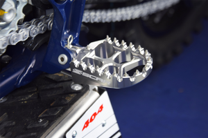 SCAR RACING Evo Foot Pegs - Silver - Husqvarna/KTM/Gas Gas S5511T