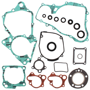 Complete Gasket Set With Oil Seals