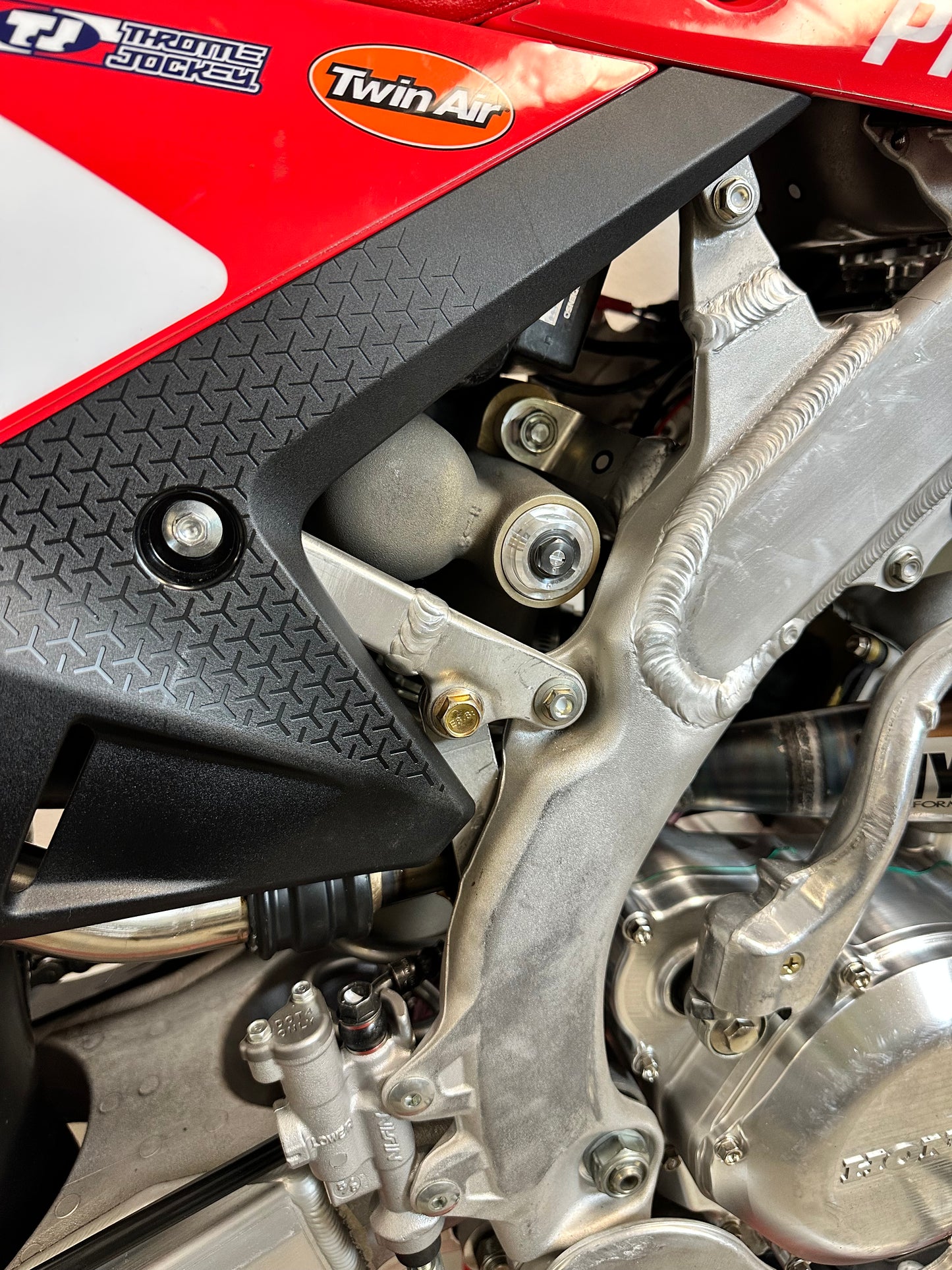 2021-2026 CRF450 CR500 Conversion Exhaust Bracket Kit